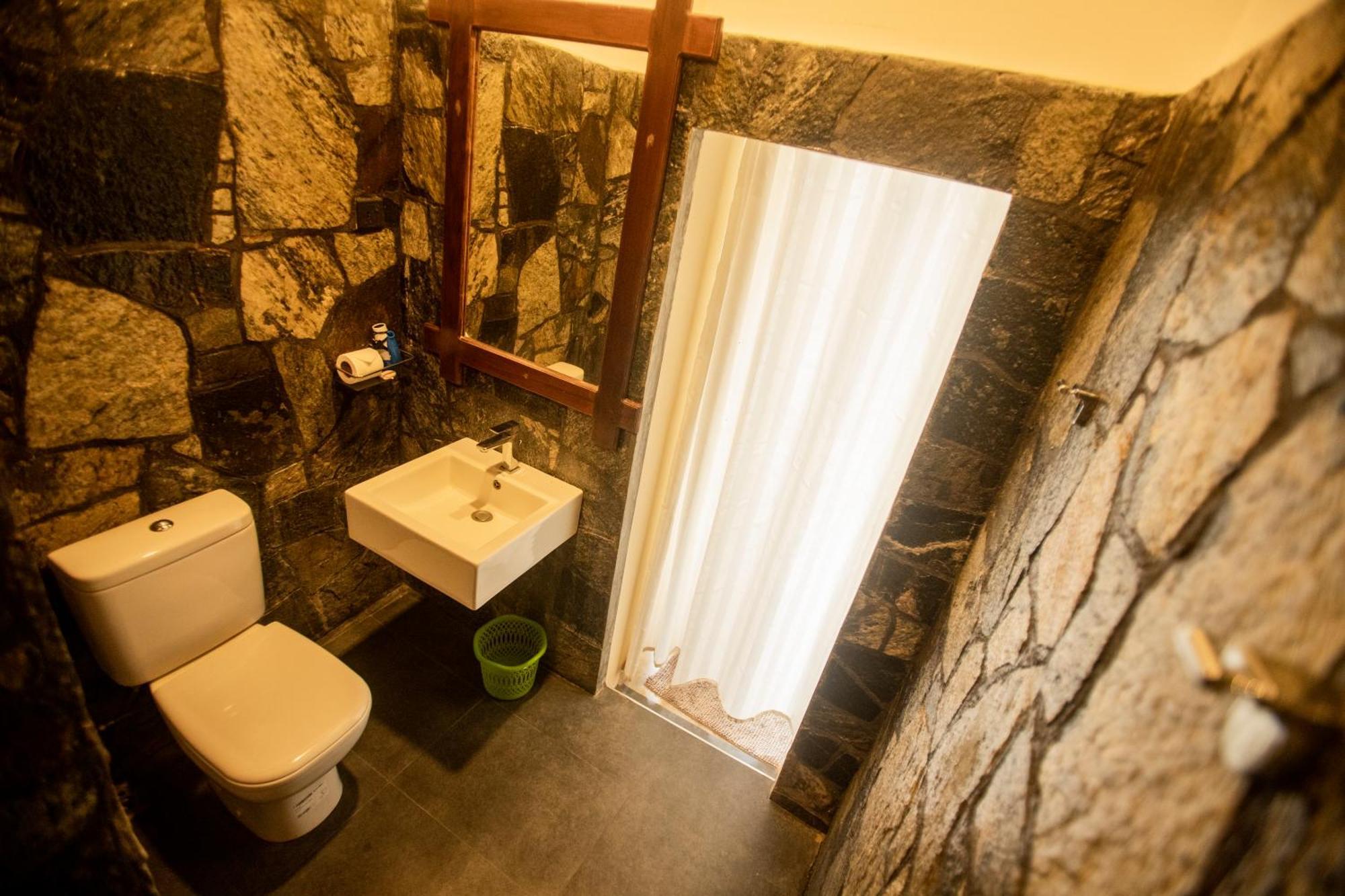 Evergreen Hotel Дамбулла Екстер'єр фото